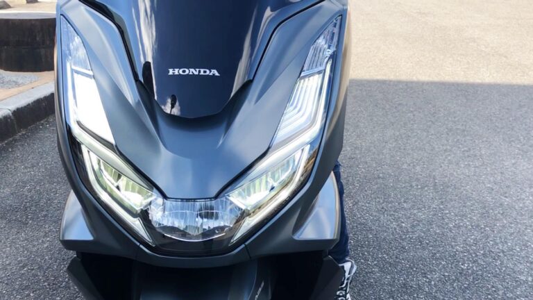 新型 ホンダ Pcx125 女性目線 みやたび ブログ